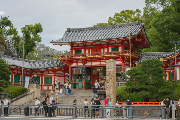 八坂神社1